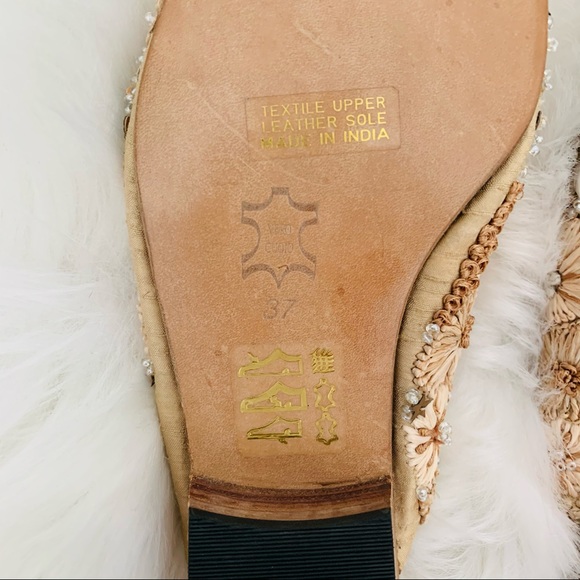 BCBGMaxAzria Ivory Tan Sequin Beaded Mules - Picture 10 of 10